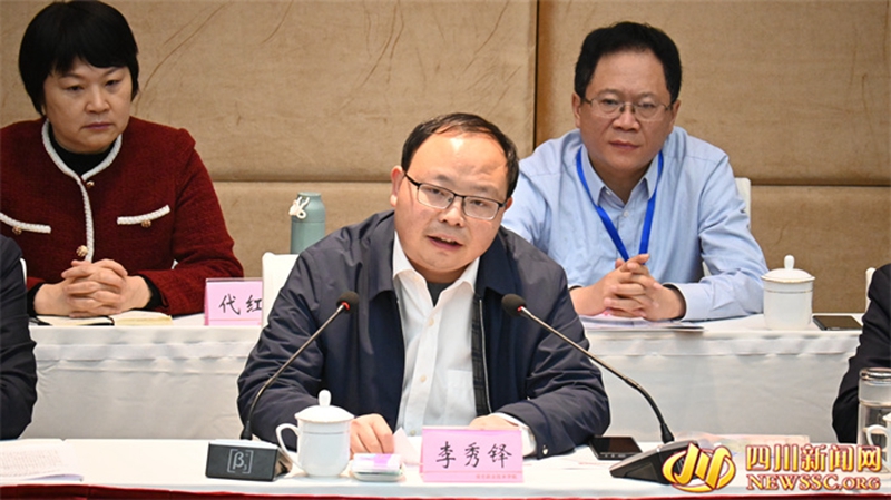 2省教育厅宣思处副处长李秀铎讲话_副本.jpg